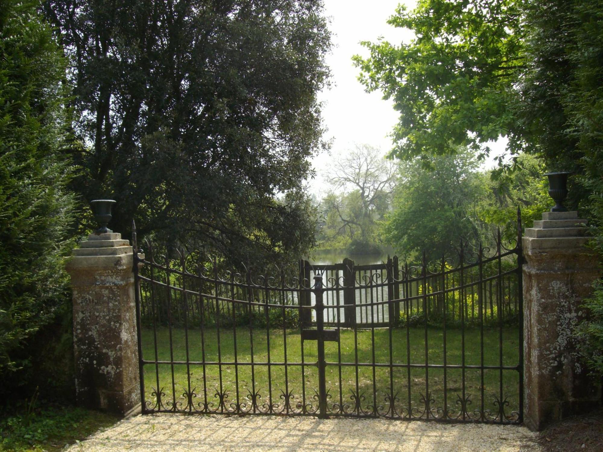 Manoir De La Baronnie Bed and Breakfast Saint-Malo Buitenkant foto